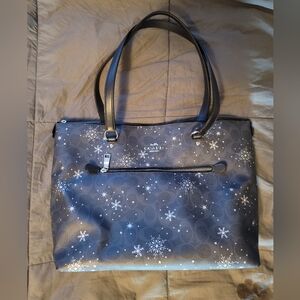 Coach Snowflake Gallery Tote EUC